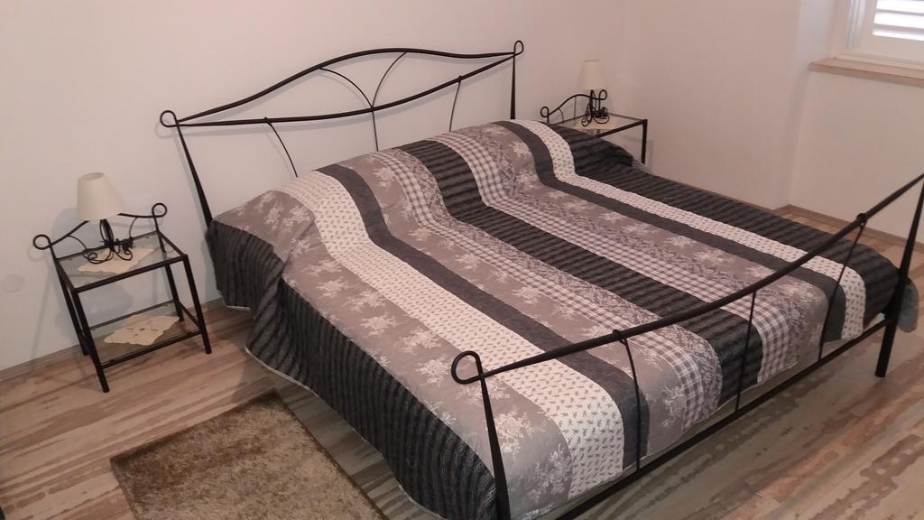Rooms Kvestic Дубровник Екстер'єр фото